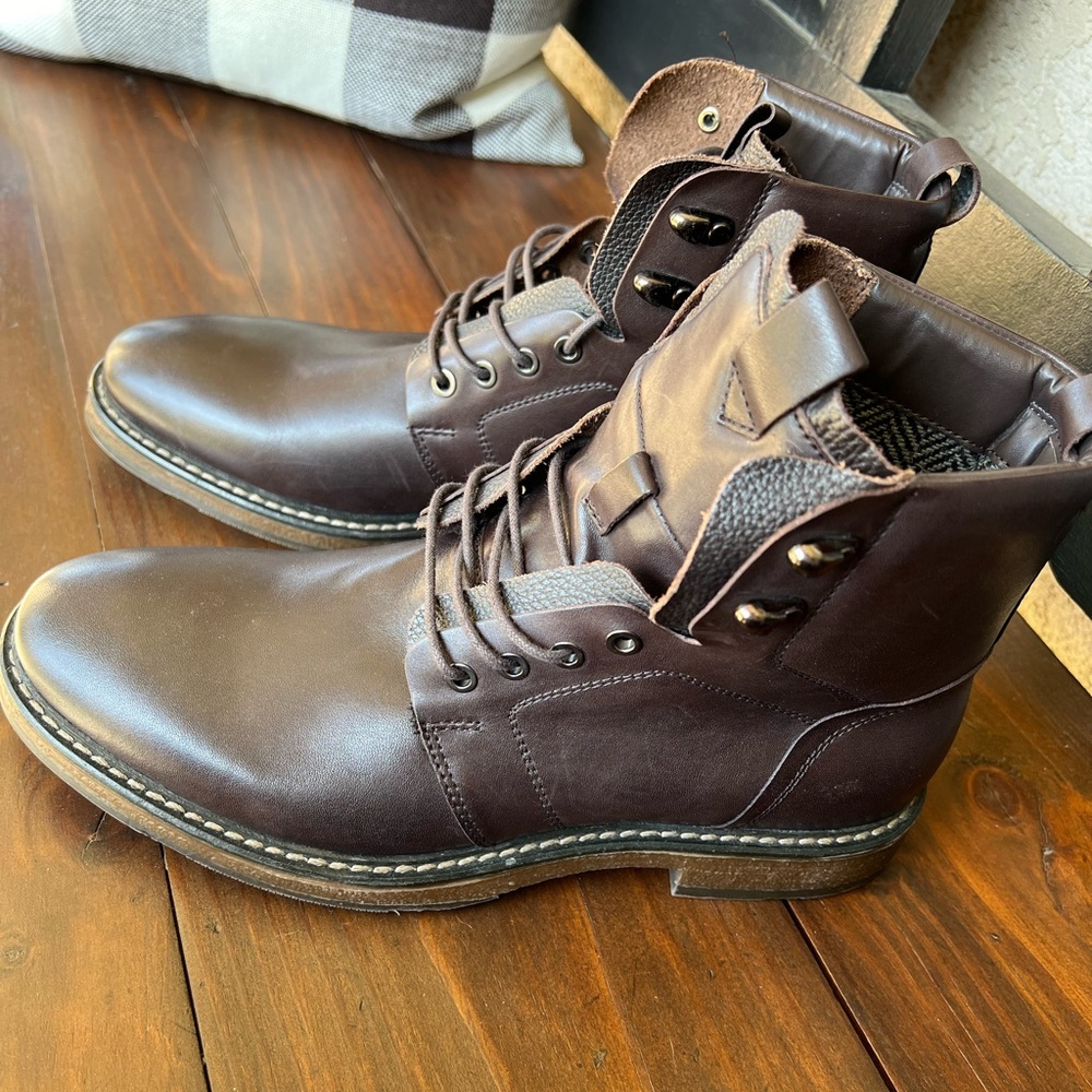 Saks Fifth Avenue Baylor Leather boots